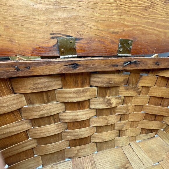 GVUC Vintage 1950s Woven Wood Picnic Basket/Hamper, 2-Handle, 18" x 11" x 8" - Picture 13 of 16